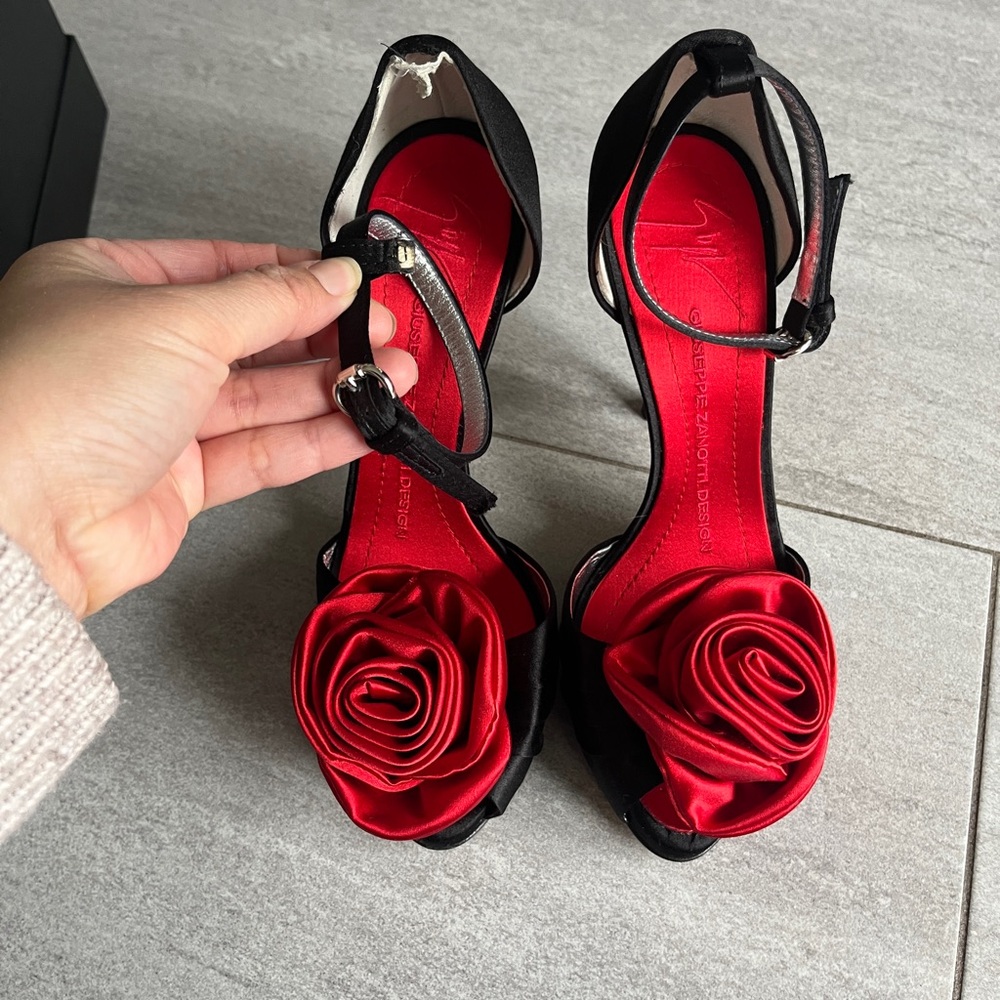 Giuseppe Zanotti Black Satin Peep-Toe Heels with Red Rose Accent - Picture 6 of 6